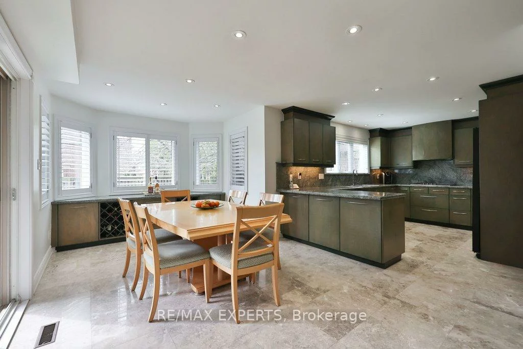 51, Bloomingdale, East Woodbridge, Vaughan