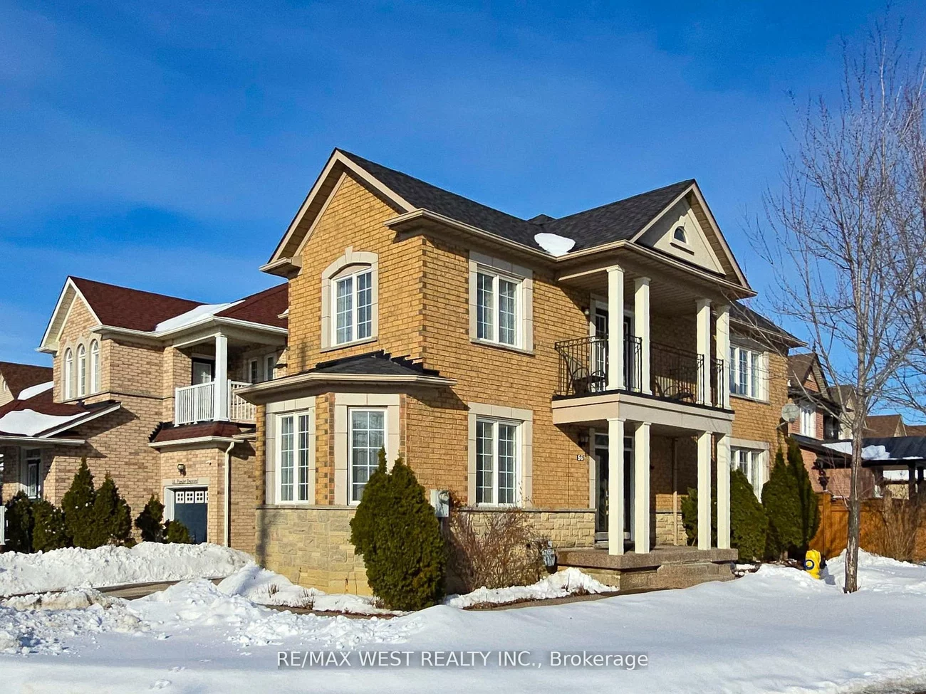 56, Planter, Vellore Village, Vaughan