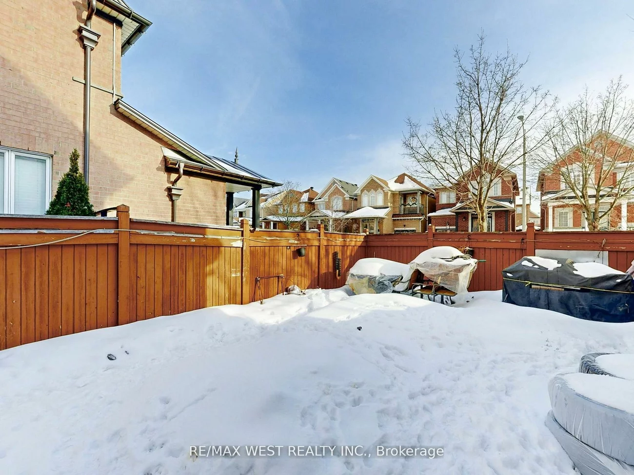 56, Planter, Vellore Village, Vaughan