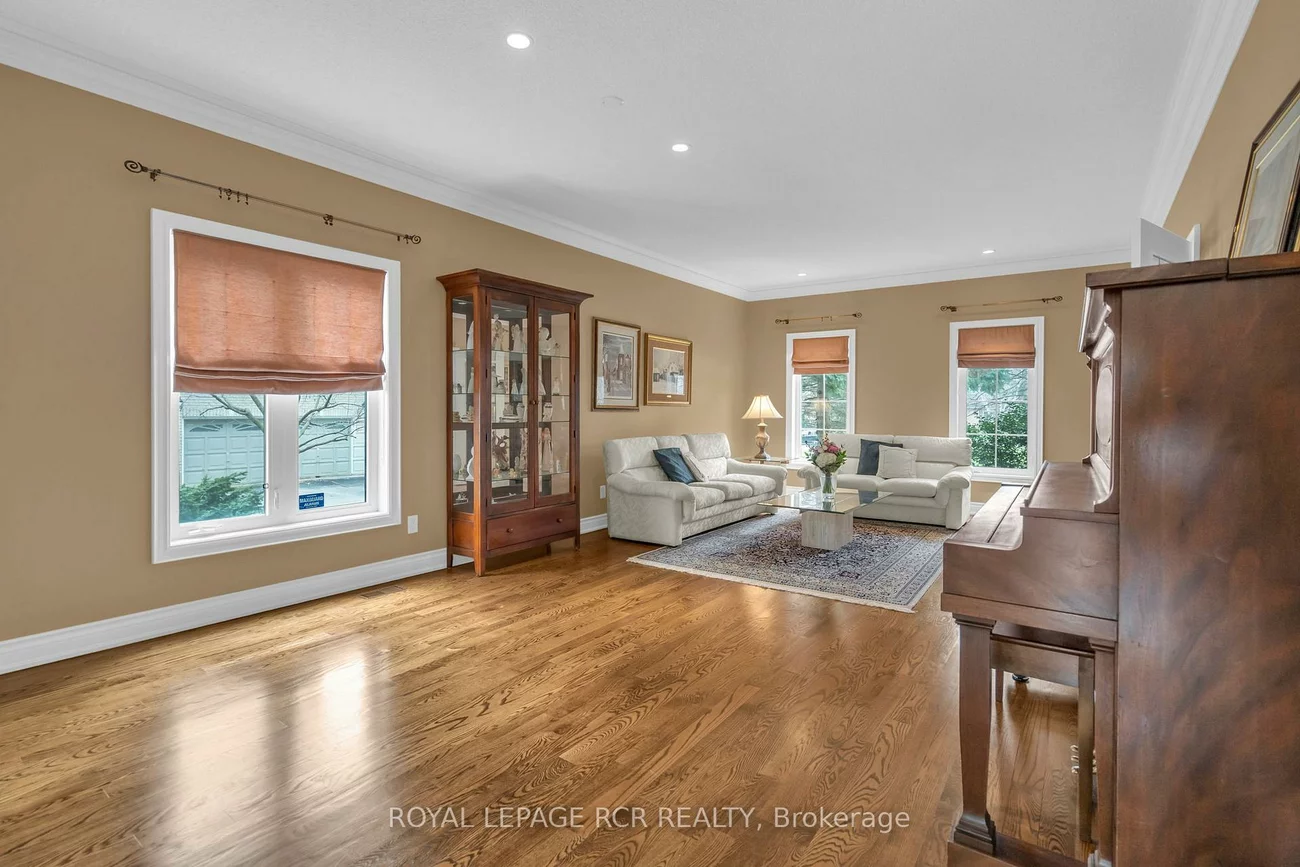 70, English Daisy, Kleinburg, Vaughan