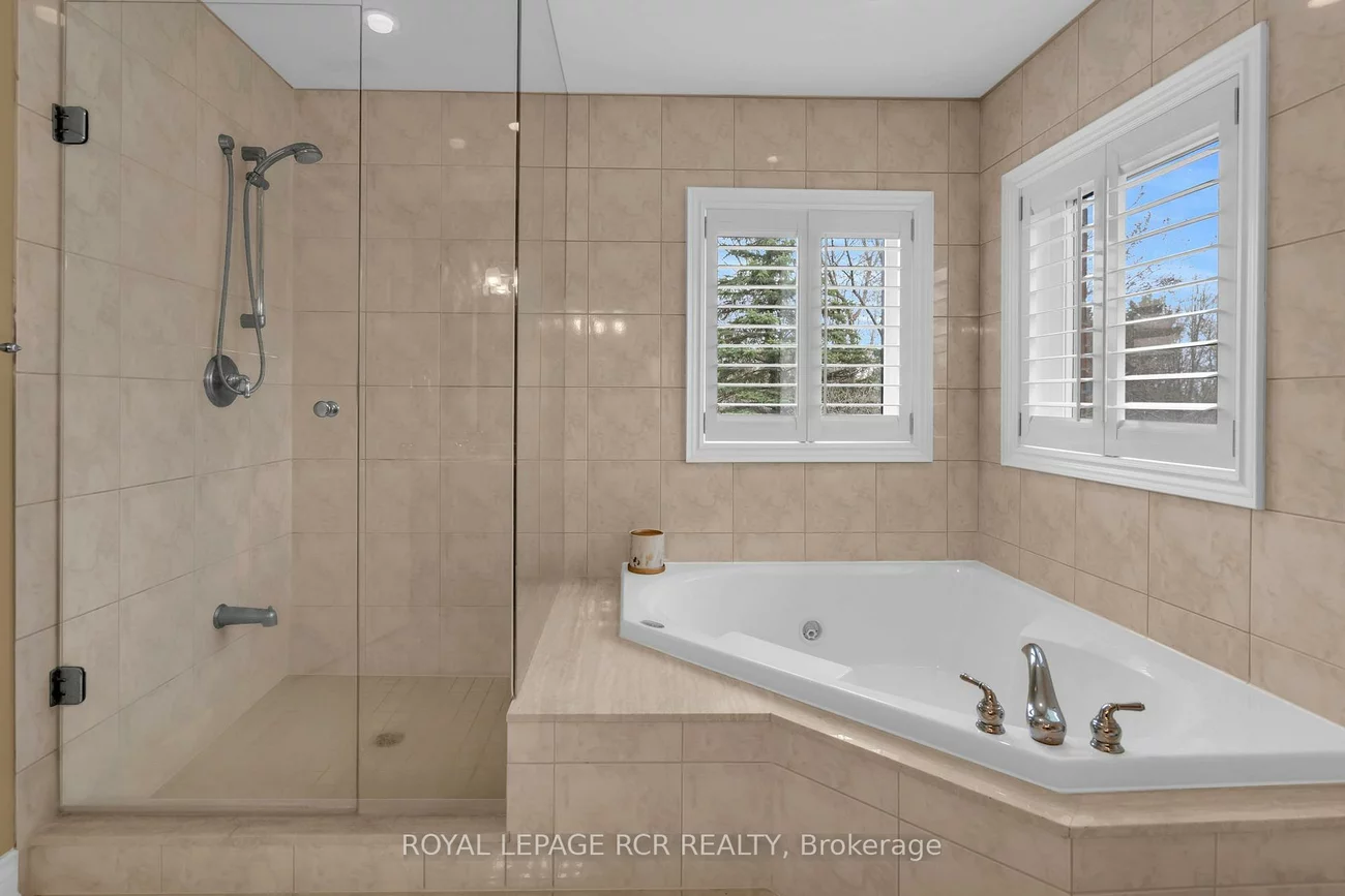 70, English Daisy, Kleinburg, Vaughan