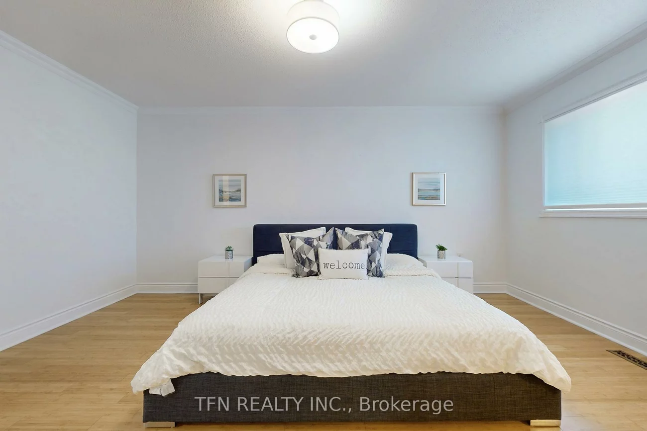 24, Lucerne, Vellore Village, Vaughan