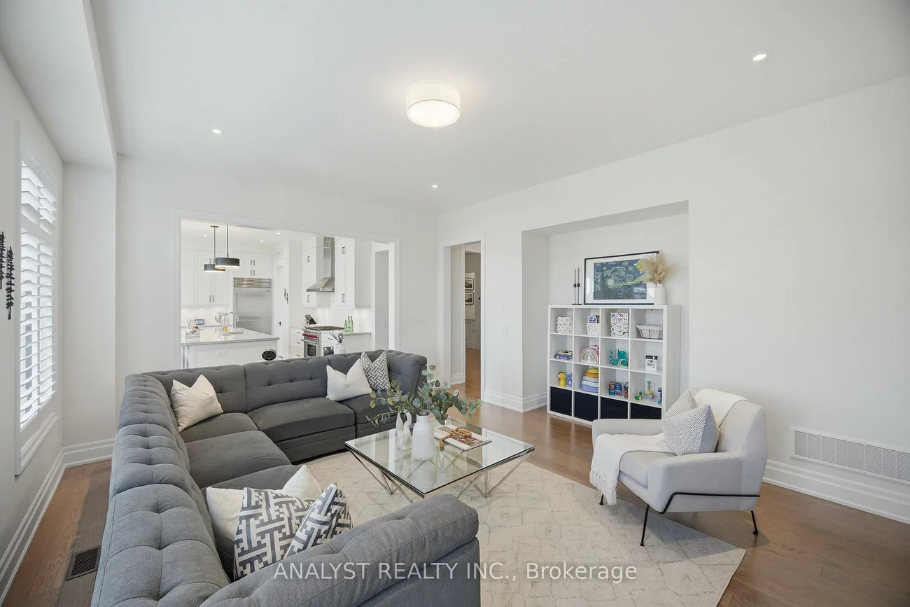 189, McMichael, Kleinburg, Vaughan