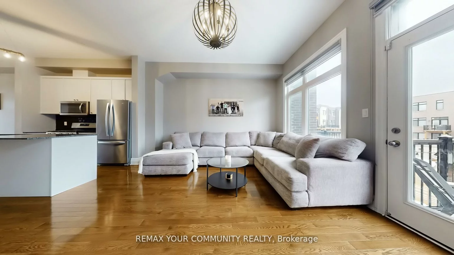 251, Thomas Cook, Patterson, Vaughan