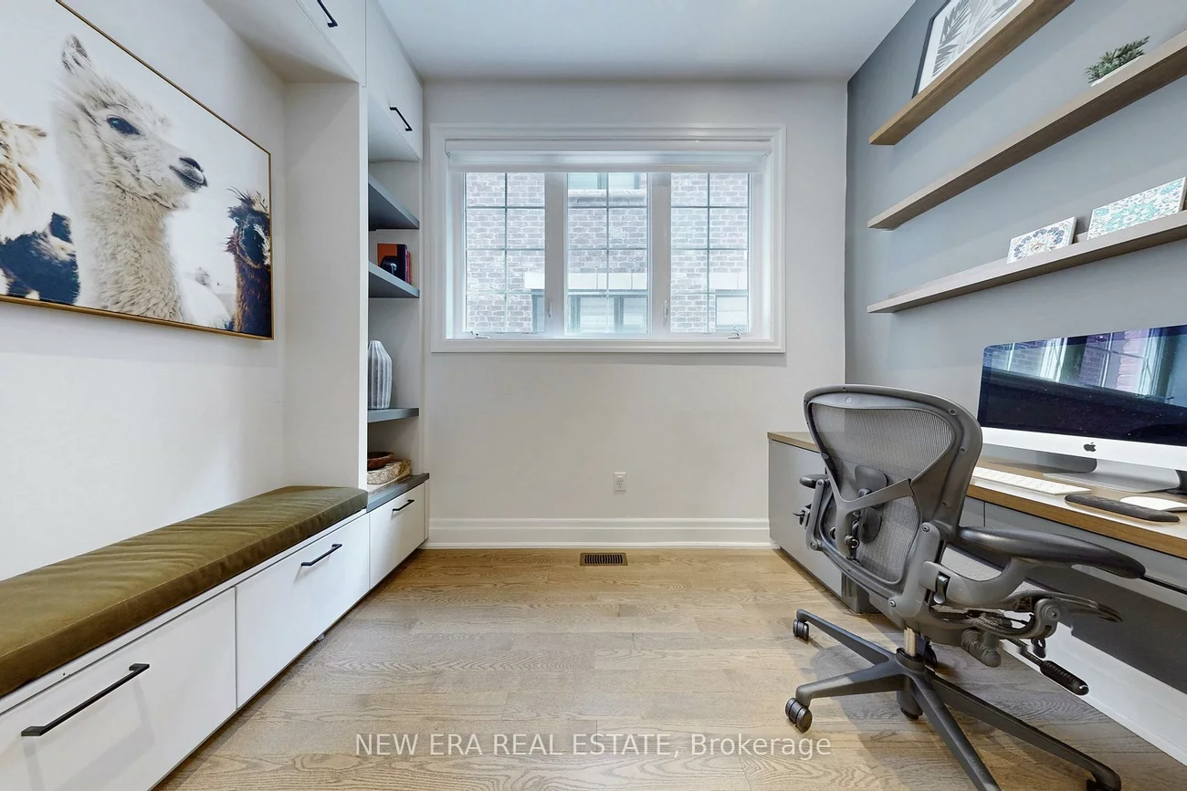 19, Hugh Mccutcheon, Kleinburg, Vaughan