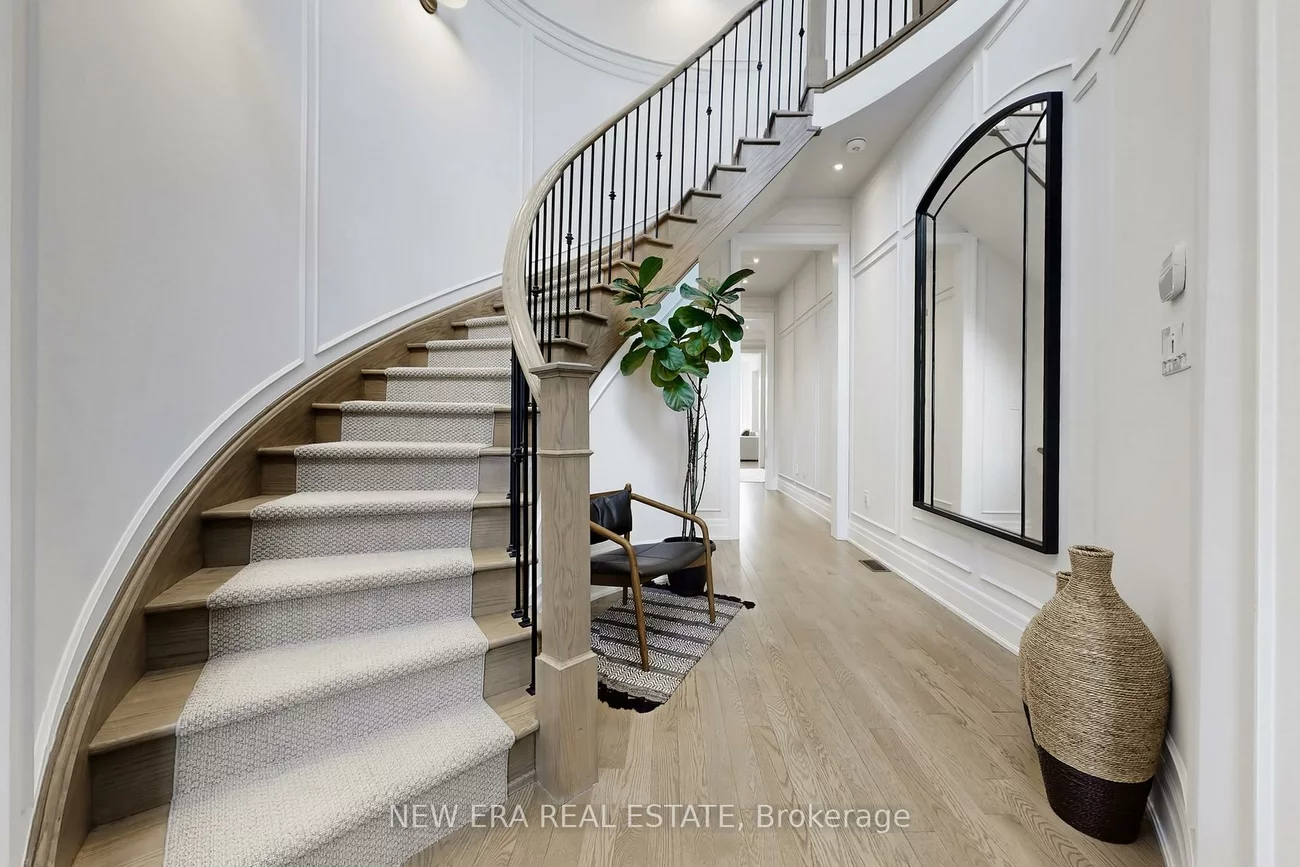 19, Hugh Mccutcheon, Kleinburg, Vaughan