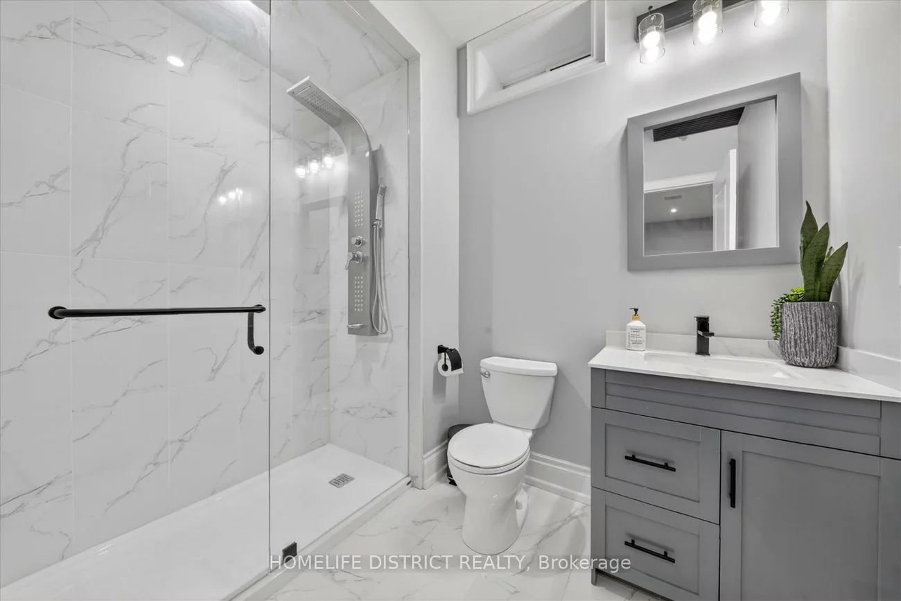 210, Cannes, Vellore Village, Vaughan