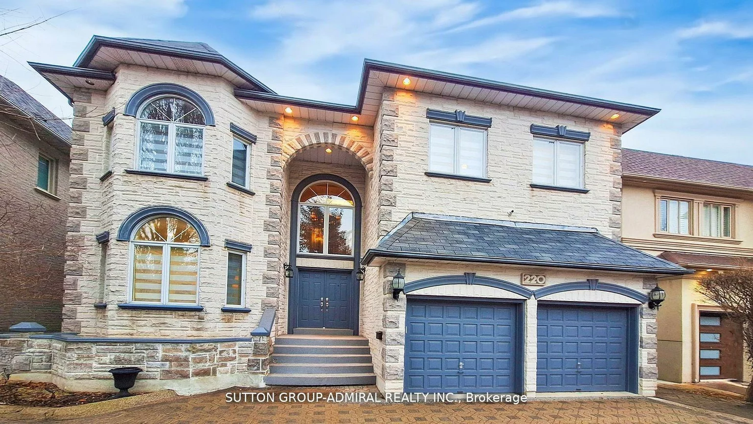 220, King High, Beverley Glen, Vaughan