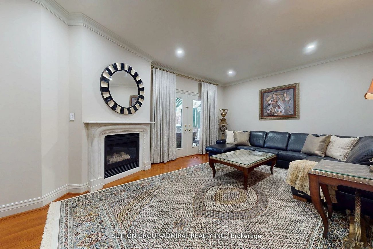 220, King High, Beverley Glen, Vaughan