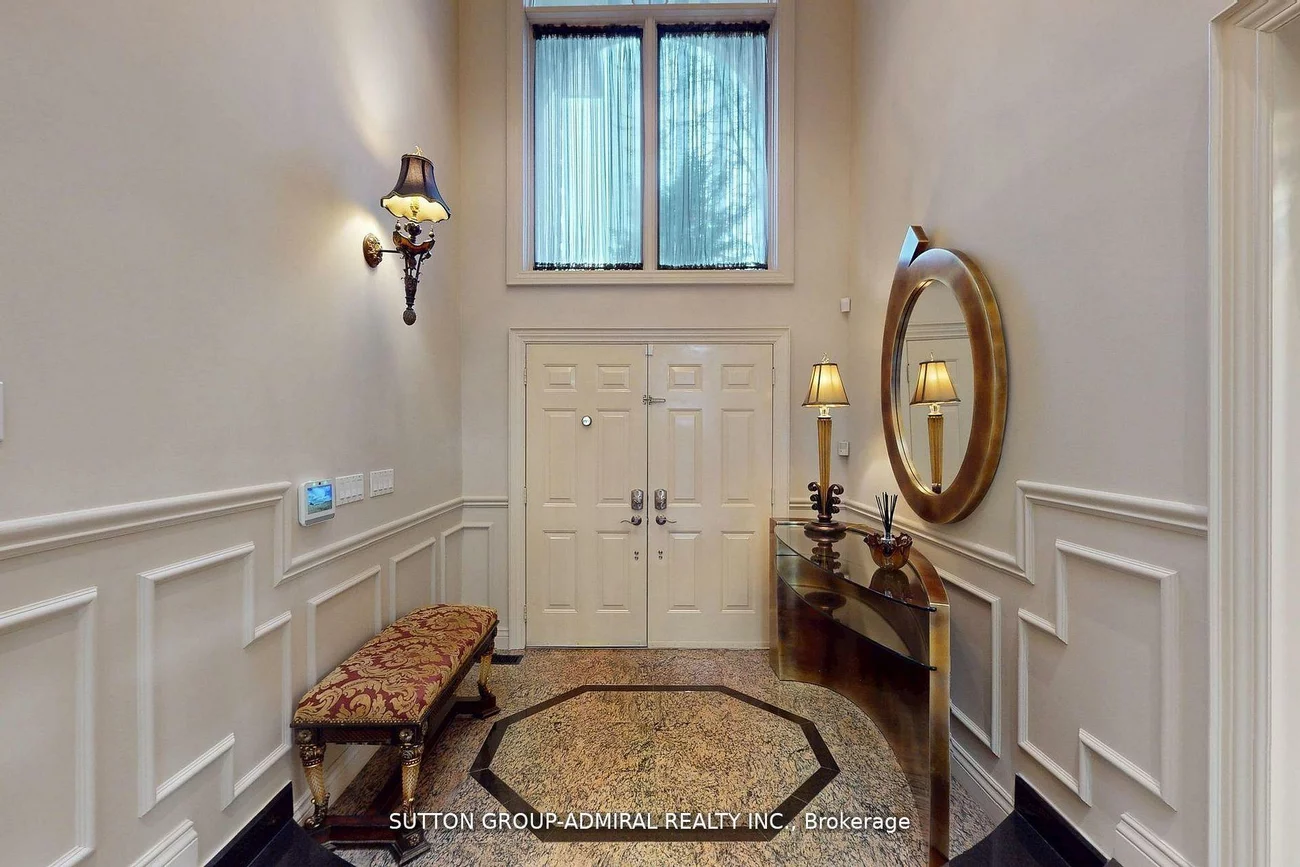 220, King High, Beverley Glen, Vaughan