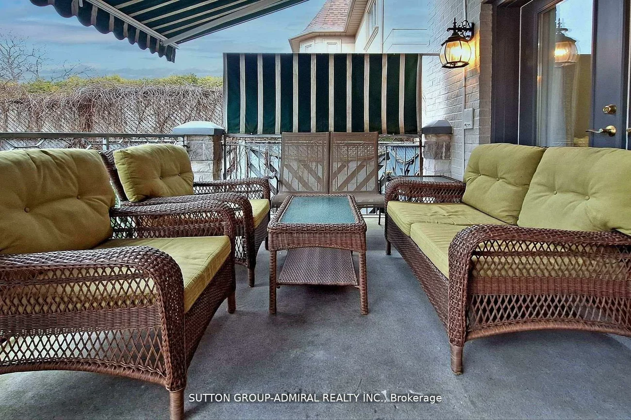 220, King High, Beverley Glen, Vaughan