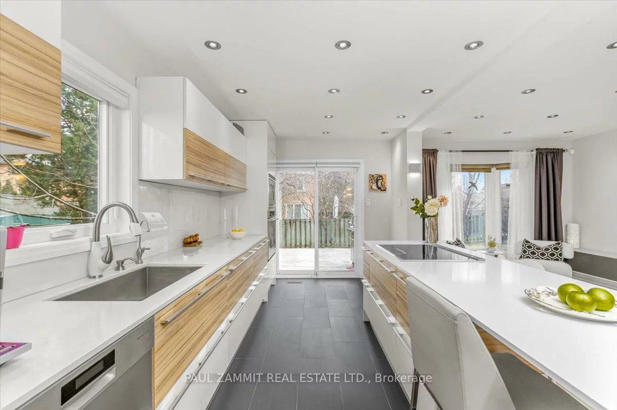 57, Glenmanor, Crestwood-Springfarm-Yorkhill, Vaughan