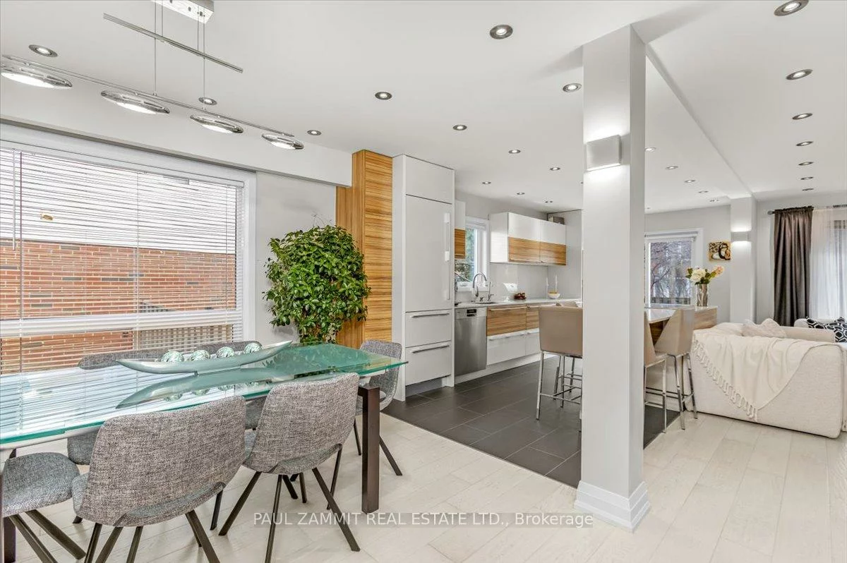 57, Glenmanor, Crestwood-Springfarm-Yorkhill, Vaughan