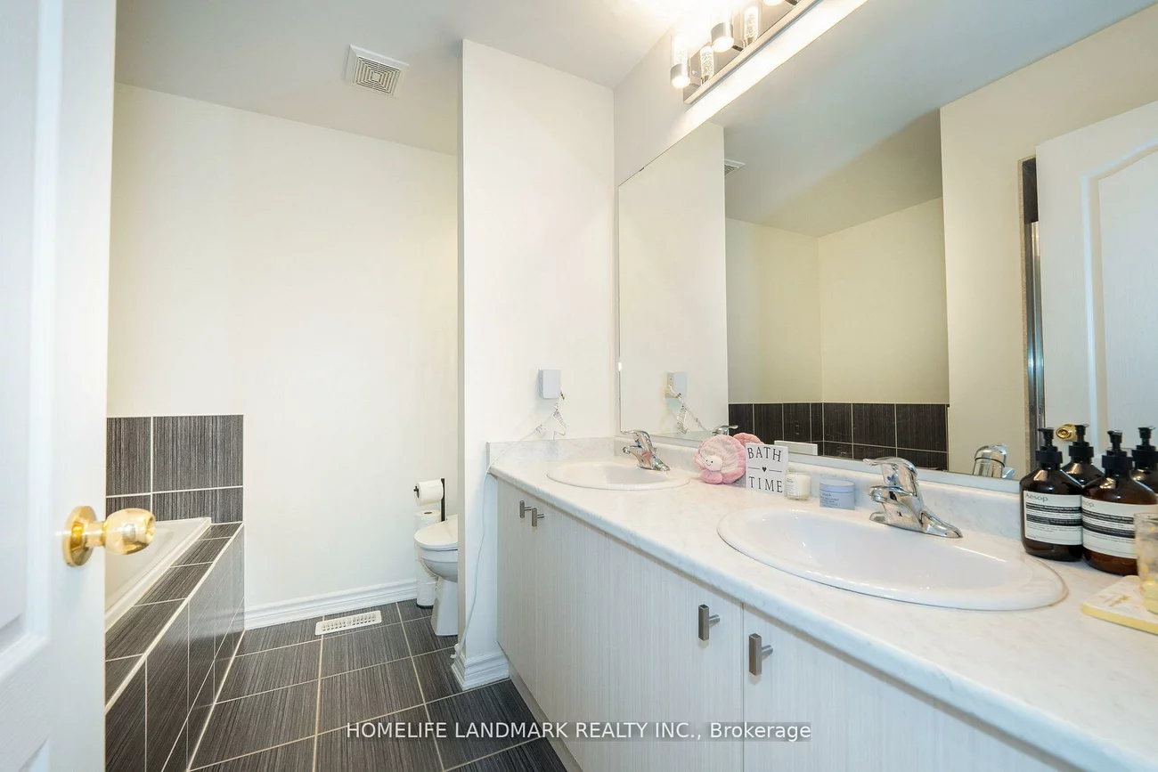 8777, Dufferin, Patterson, Vaughan