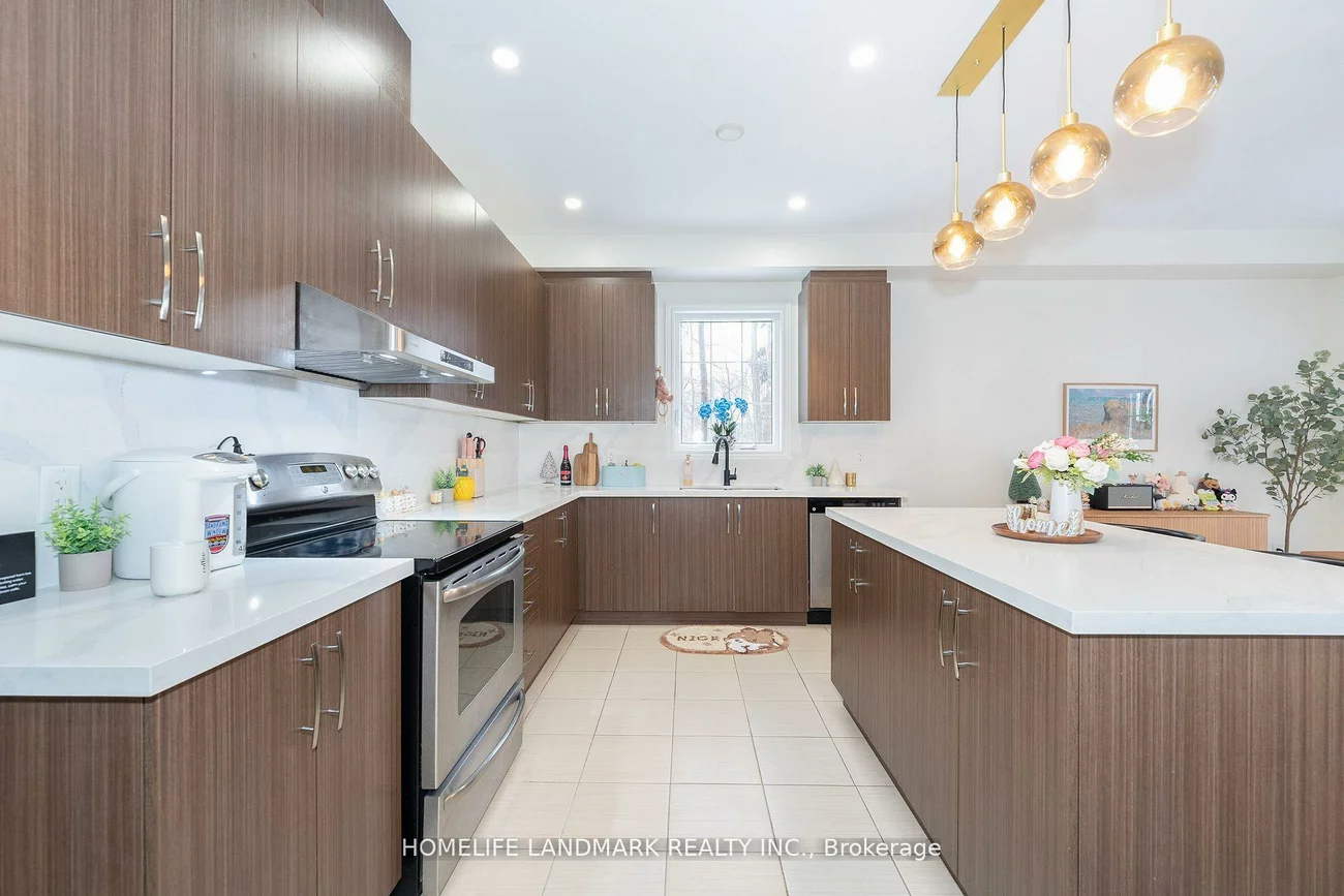 8777, Dufferin, Patterson, Vaughan
