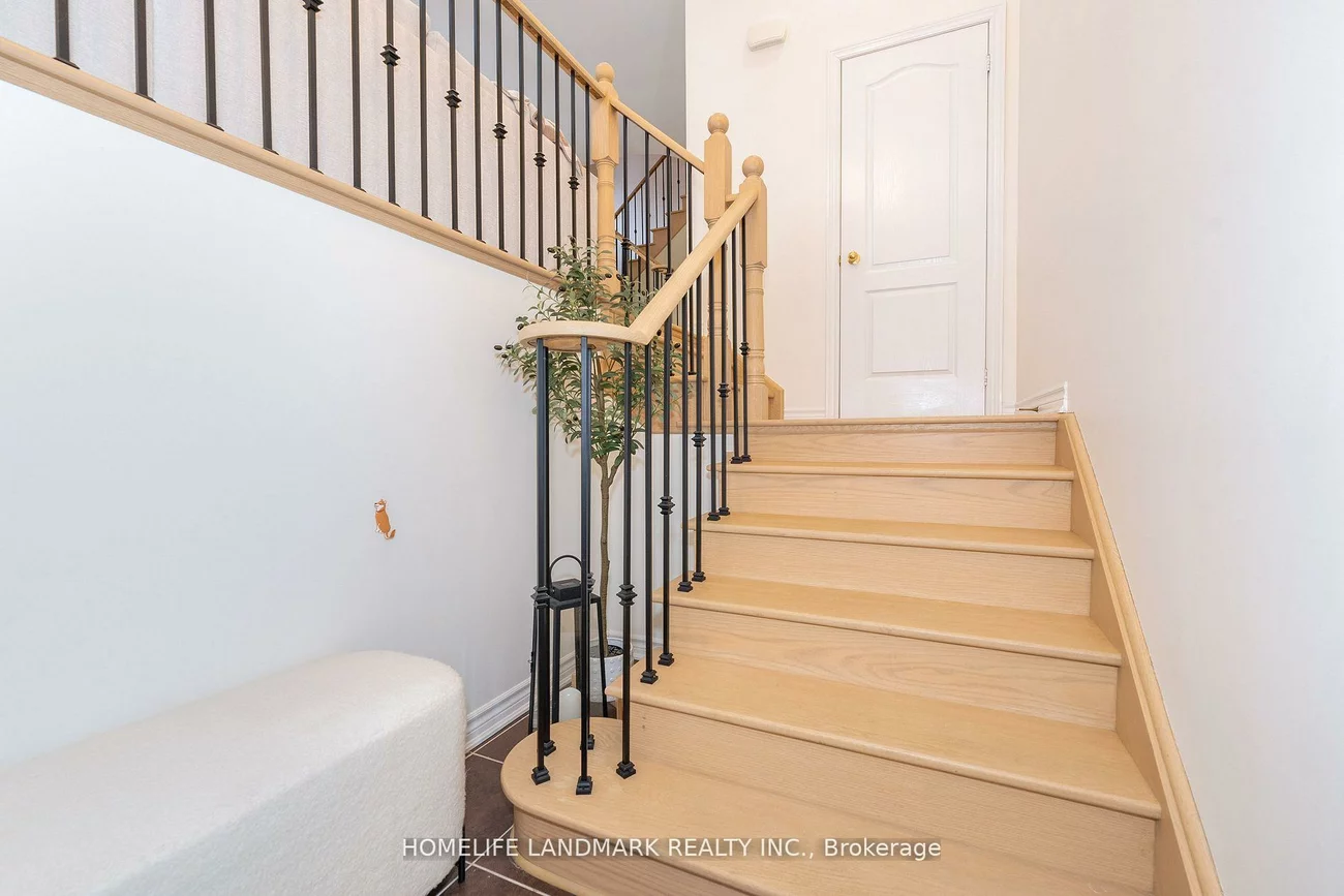 8777, Dufferin, Patterson, Vaughan