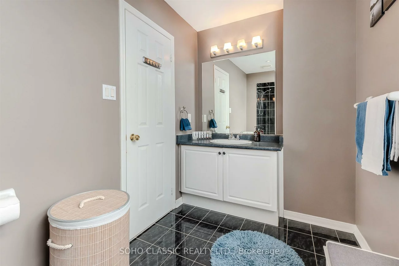 67, Dybal, Vellore Village, Vaughan