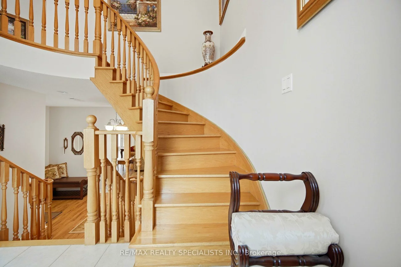 223, Sonoma, Sonoma Heights, Vaughan