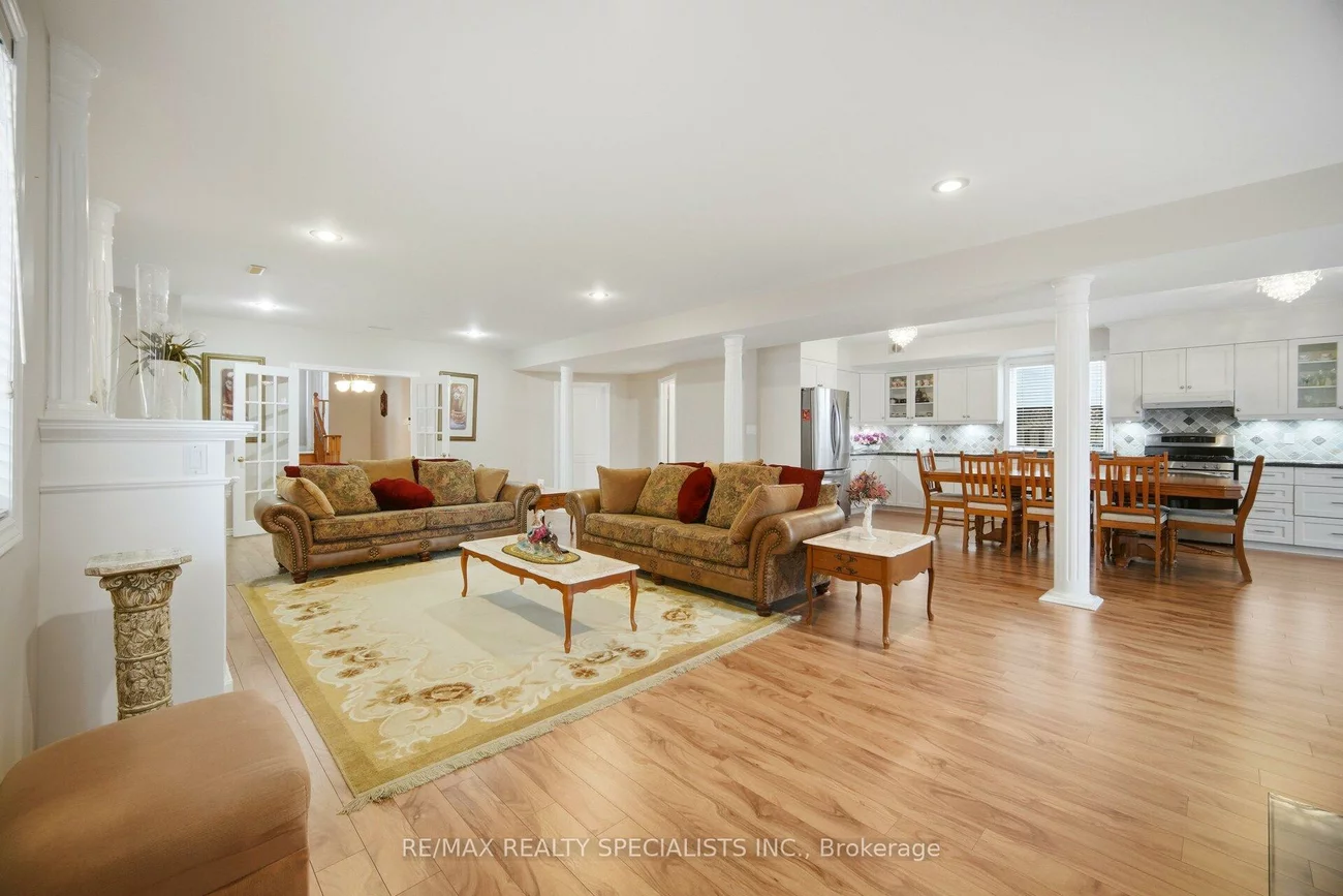 223, Sonoma, Sonoma Heights, Vaughan