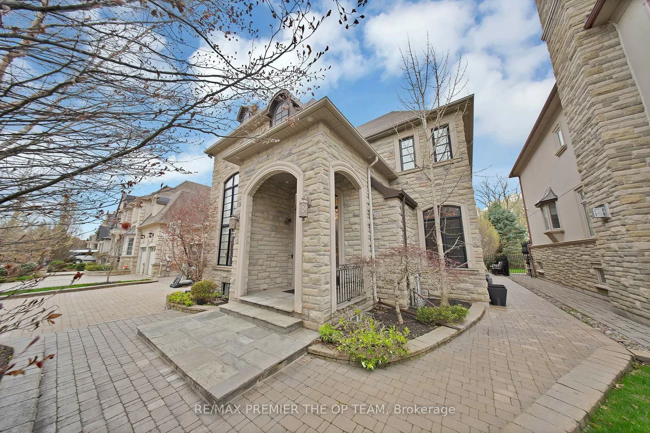 62, Autumn Grove, Kleinburg, Vaughan