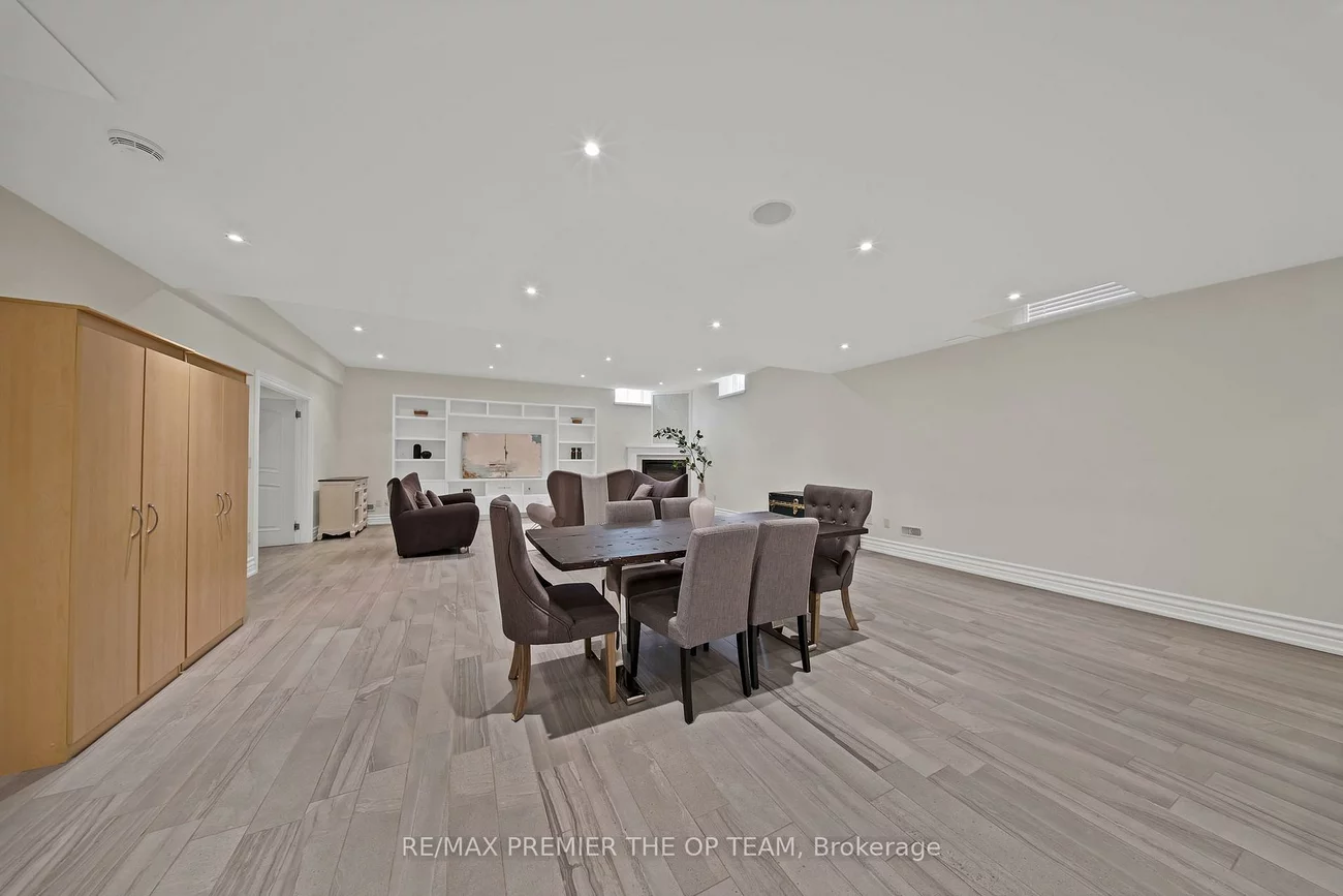 62, Autumn Grove, Kleinburg, Vaughan