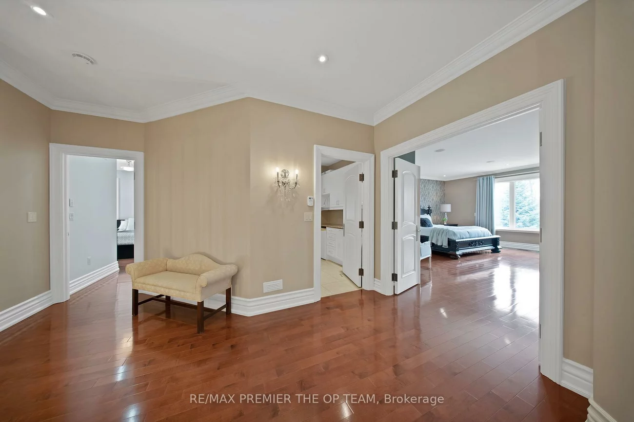 62, Autumn Grove, Kleinburg, Vaughan