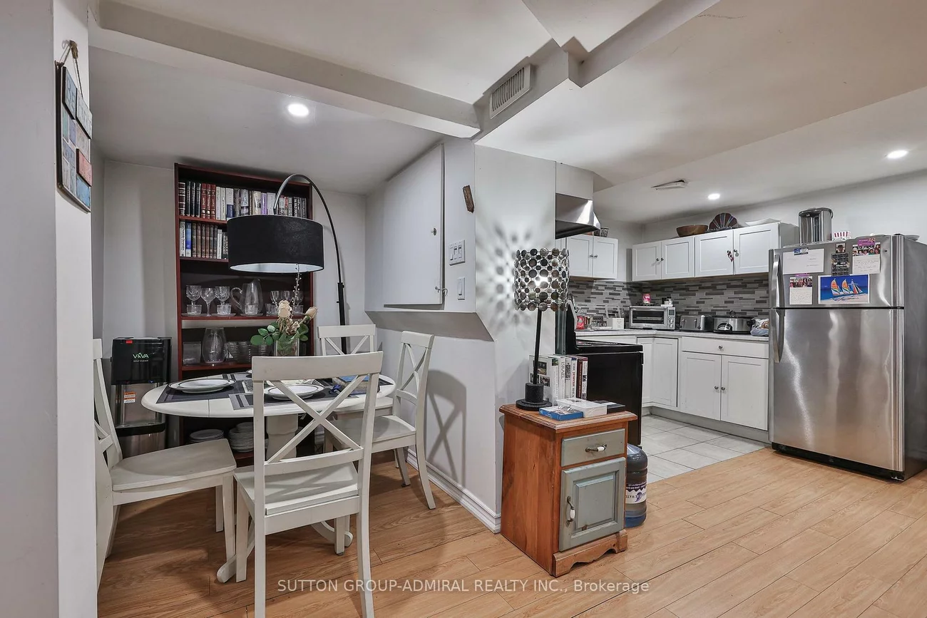 122, Rejane, Crestwood-Springfarm-Yorkhill, Vaughan
