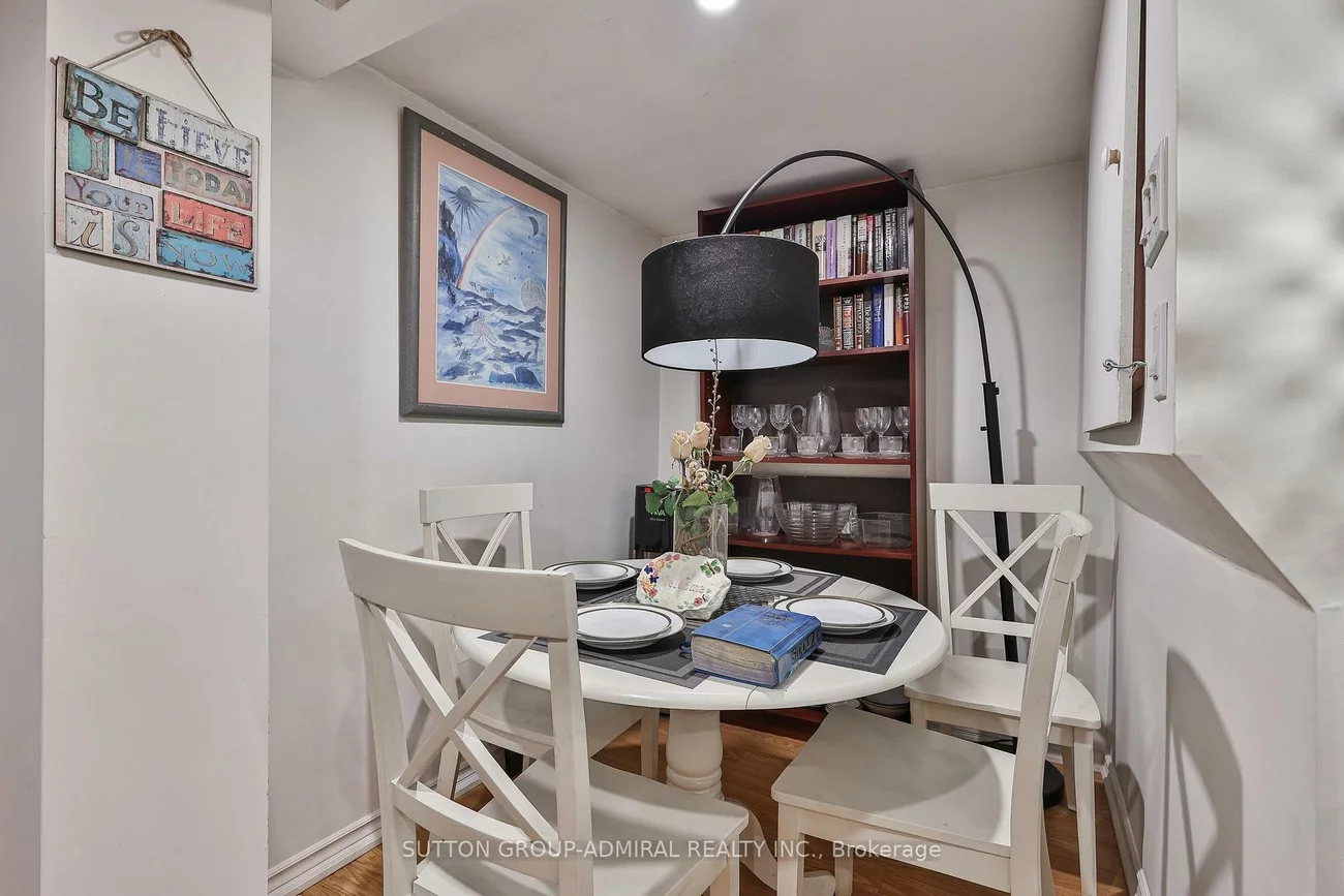122, Rejane, Crestwood-Springfarm-Yorkhill, Vaughan