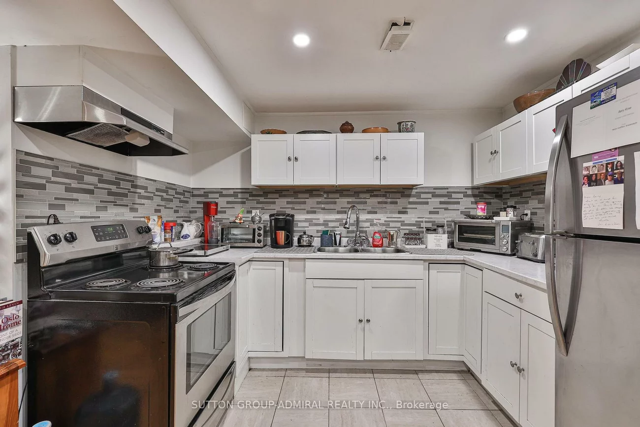 122, Rejane, Crestwood-Springfarm-Yorkhill, Vaughan