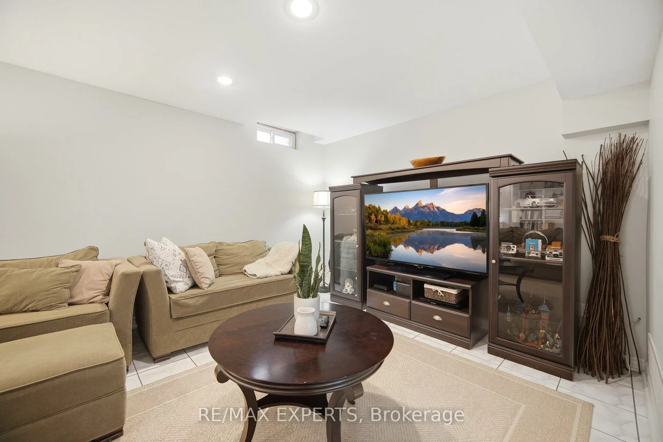 139, Coronation, West Woodbridge, Vaughan