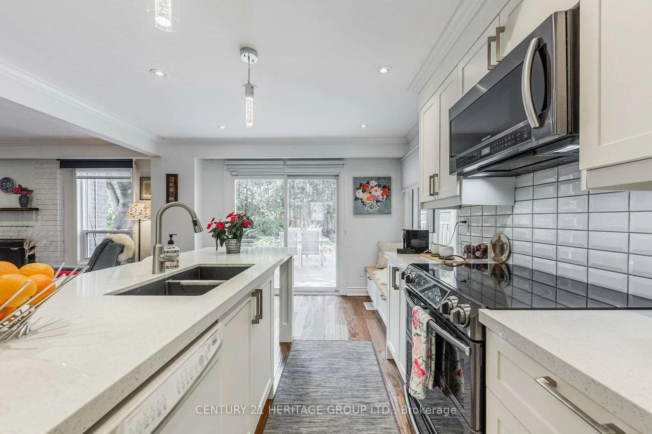 36, Hallmark, Crestwood-Springfarm-Yorkhill, Vaughan