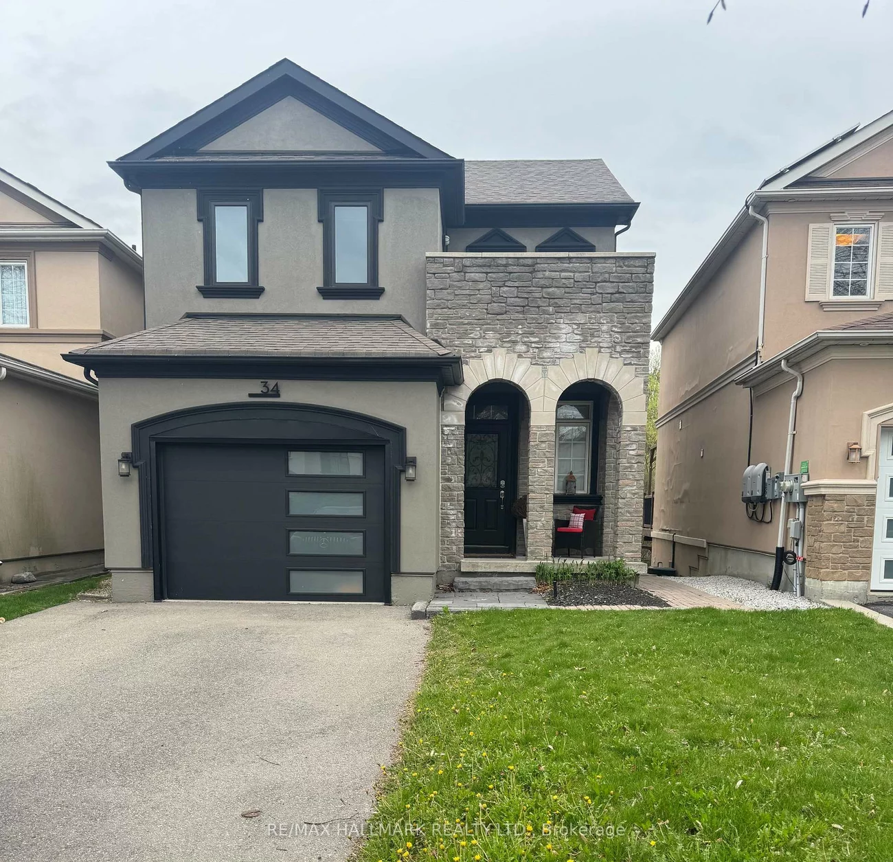 34, Willow Tree, Maple, Vaughan