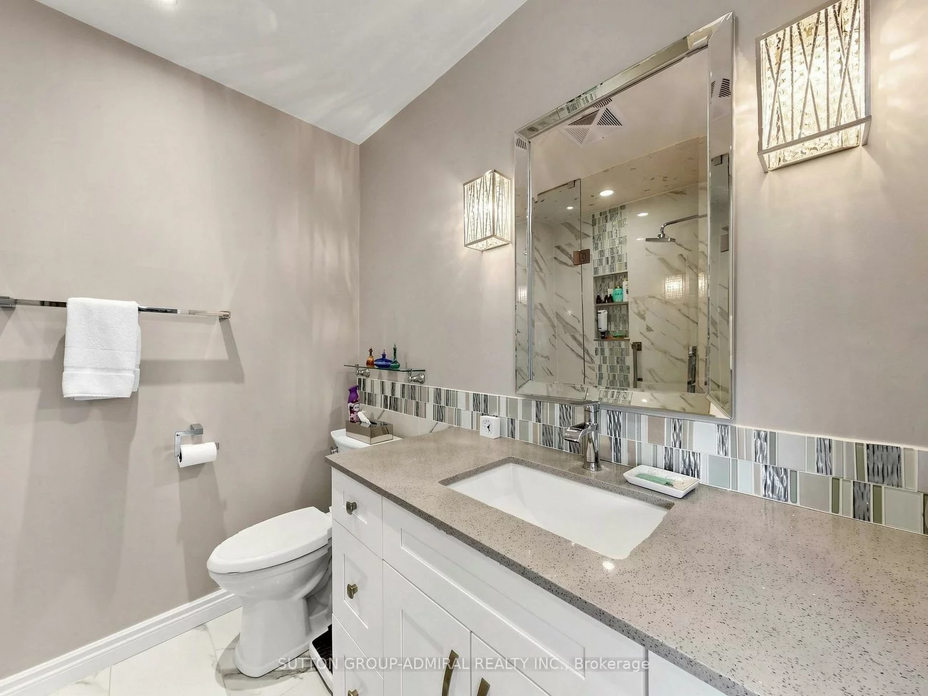 20, Esther, Crestwood-Springfarm-Yorkhill, Vaughan