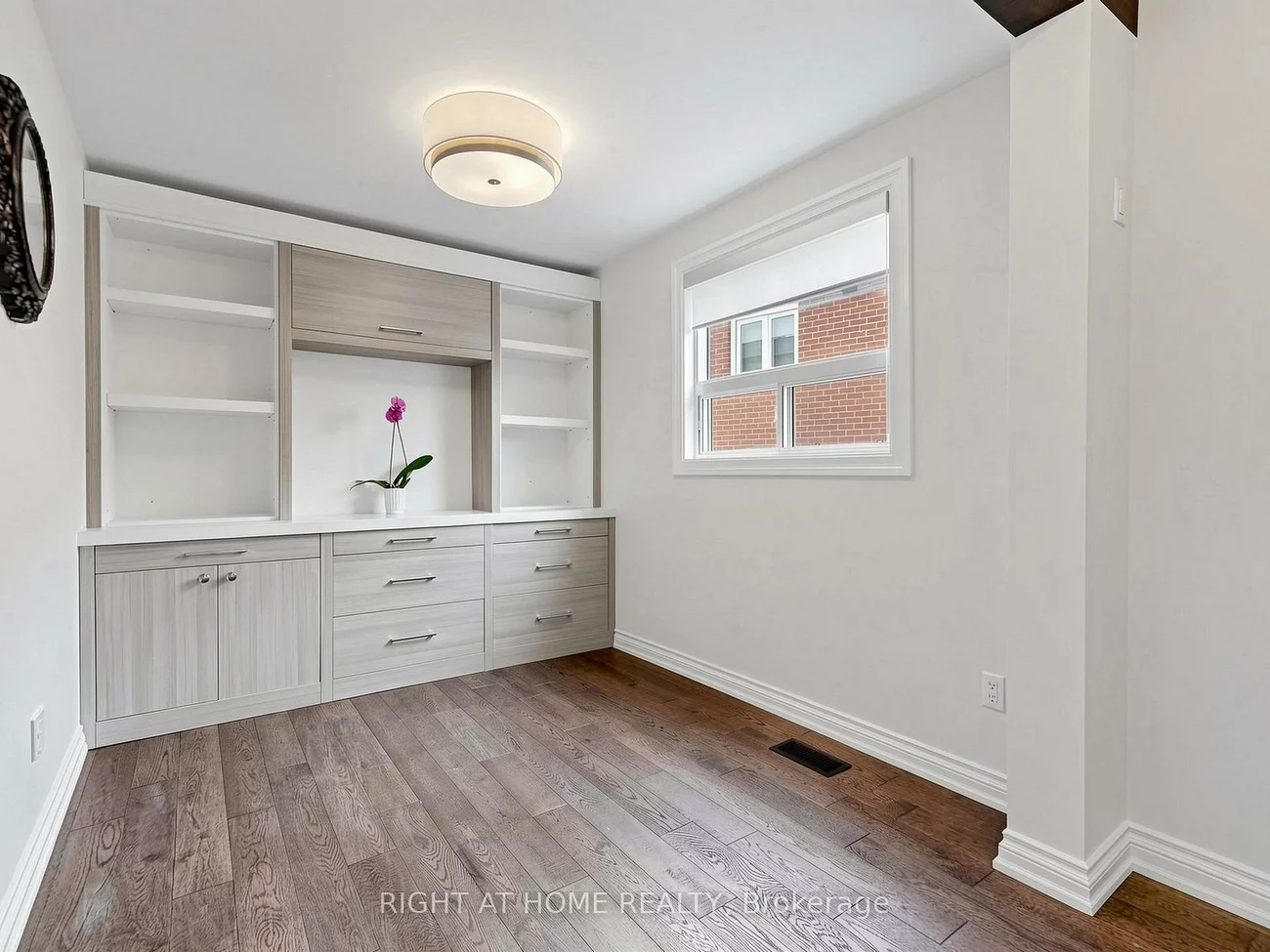 59, Terra, East Woodbridge, Vaughan