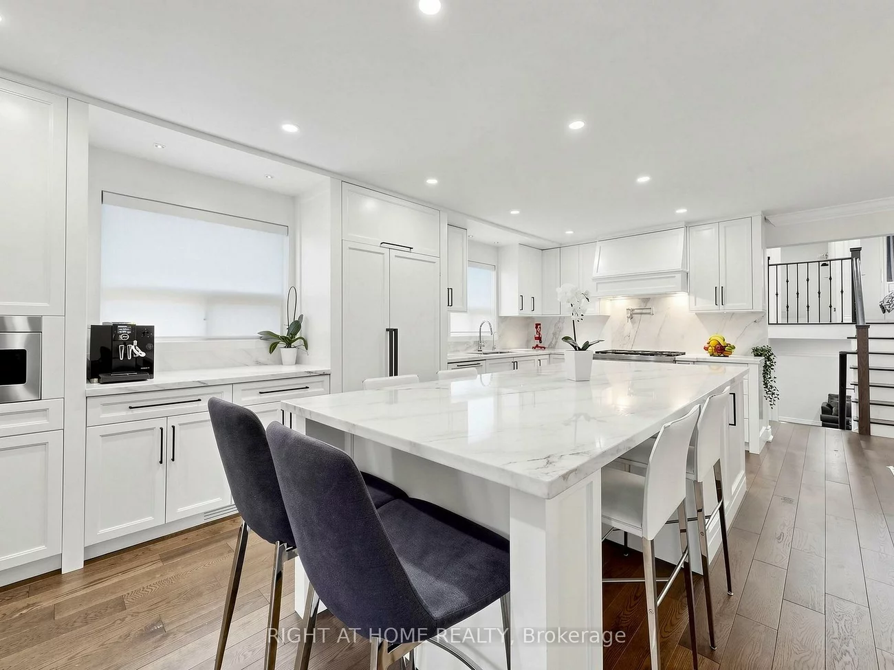 59, Terra, East Woodbridge, Vaughan