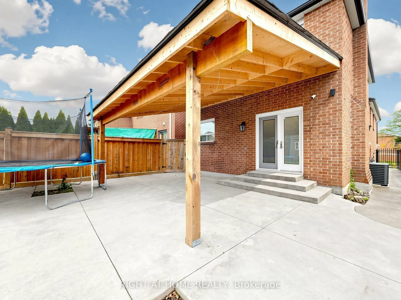 59, Terra, East Woodbridge, Vaughan