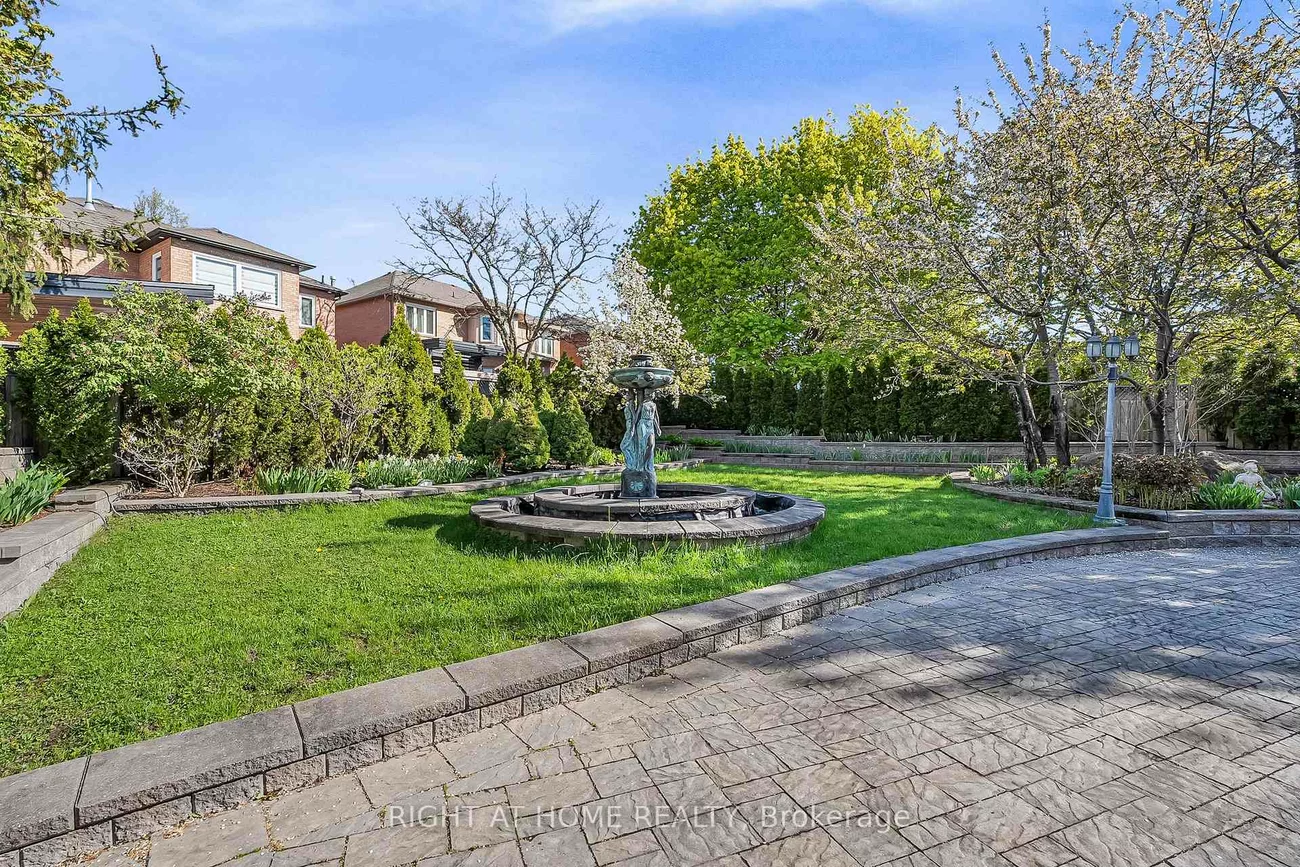 71, Ventura, Beverley Glen, Vaughan