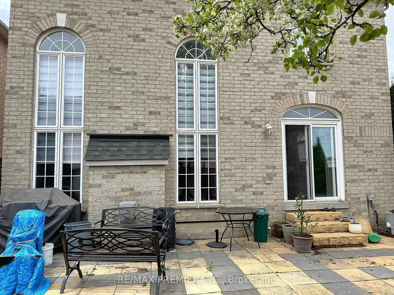 129, Ledge Rock, Vellore Village, Vaughan