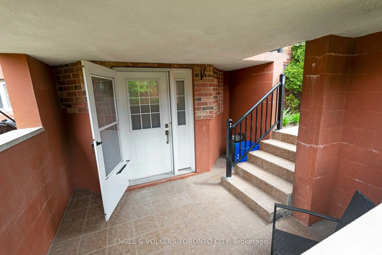 342, Sunset, Sonoma Heights, Vaughan
