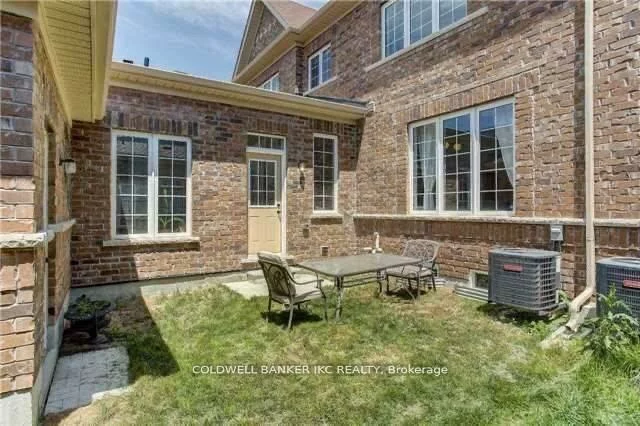 310, Barons, Kleinburg, Vaughan