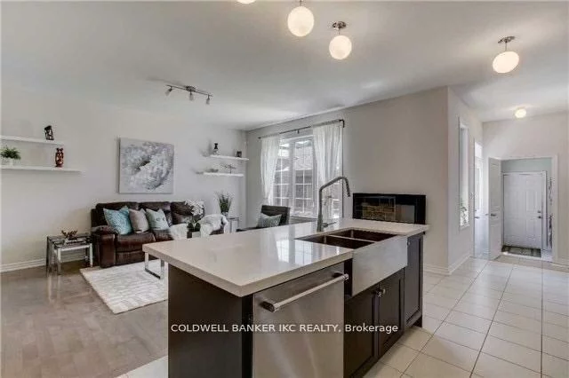 310, Barons, Kleinburg, Vaughan