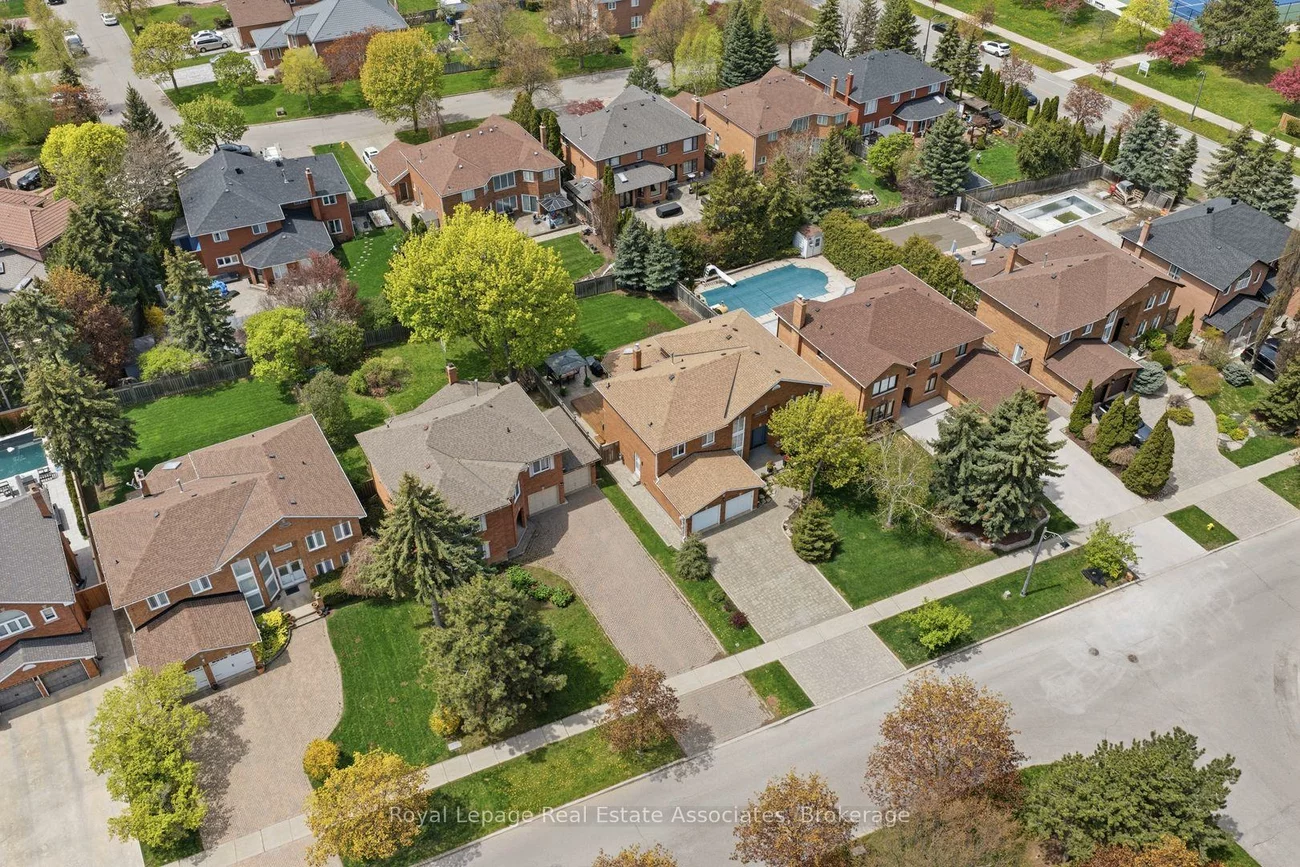 160, Fifth, East Woodbridge, Vaughan