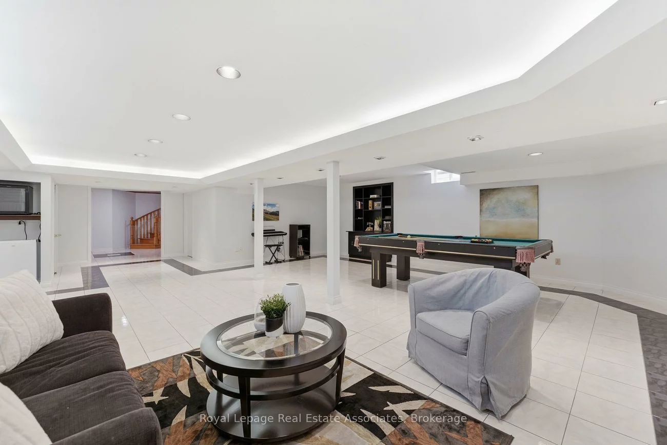 160, Fifth, East Woodbridge, Vaughan