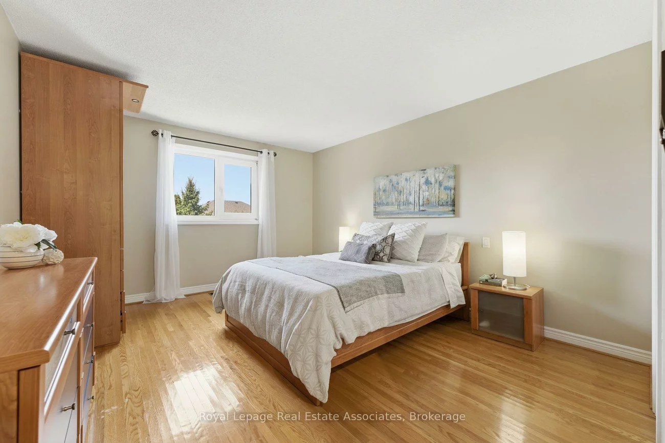 160, Fifth, East Woodbridge, Vaughan