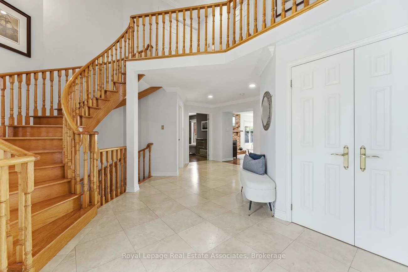160, Fifth, East Woodbridge, Vaughan