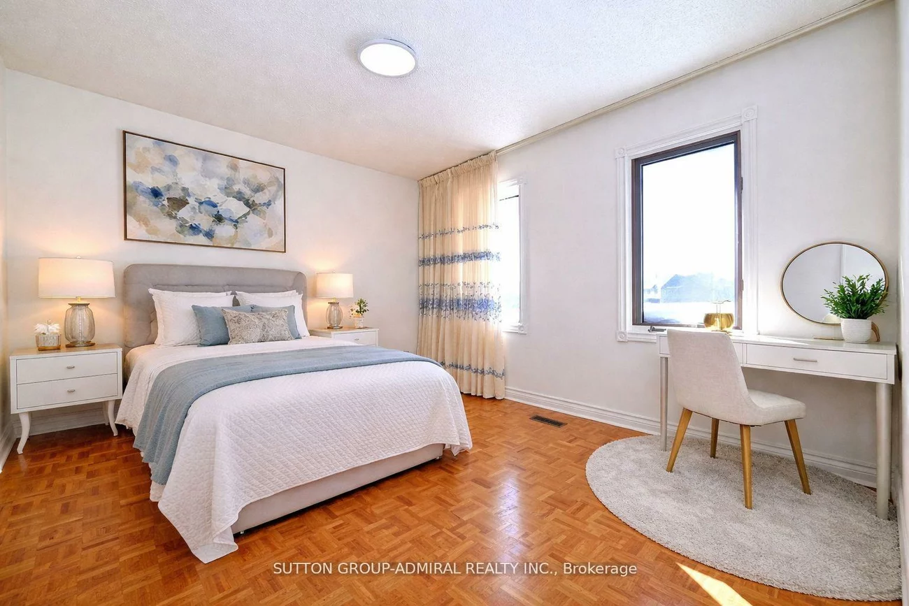 45, Royal Garden, East Woodbridge, Vaughan
