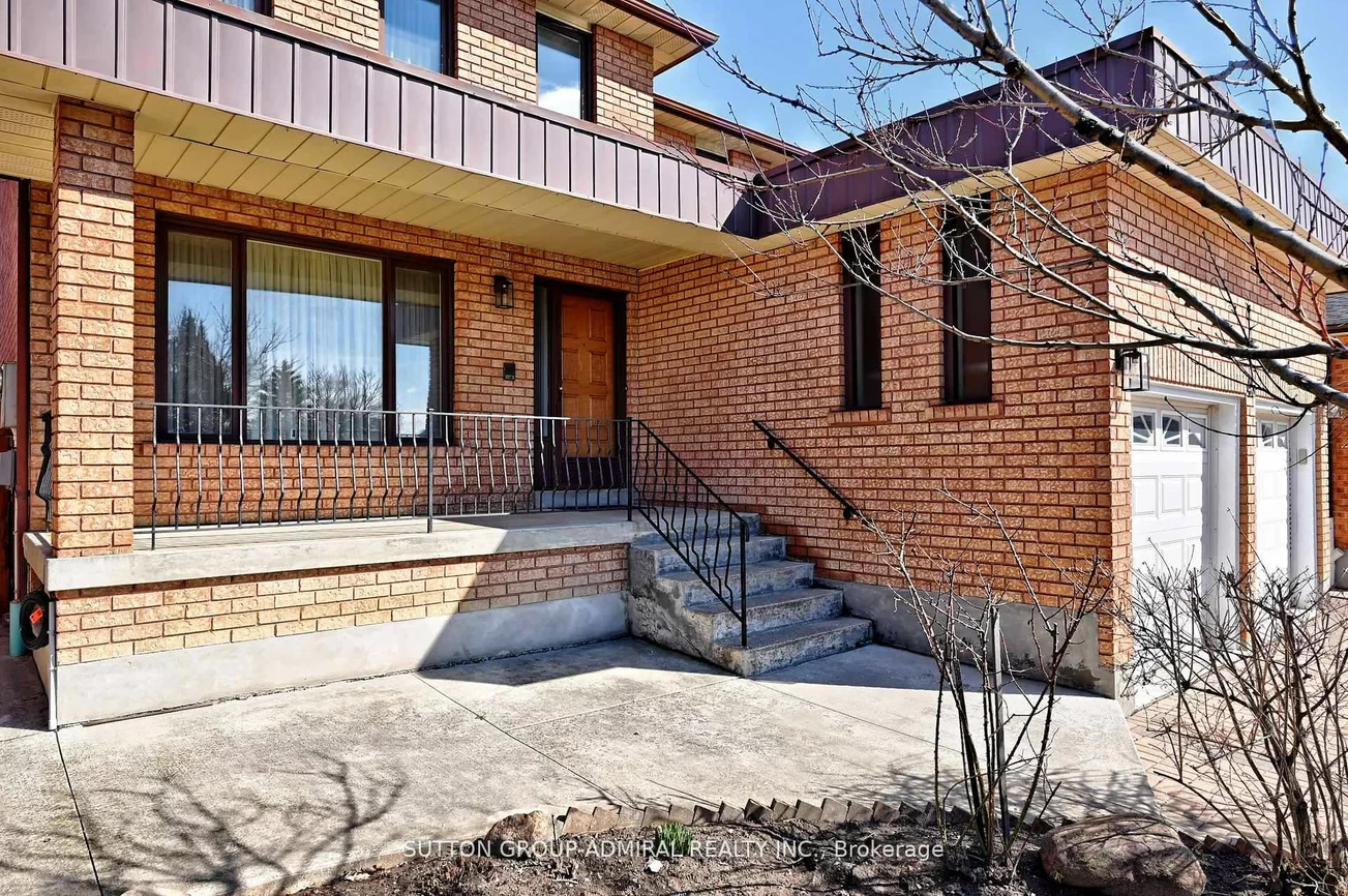 45, Royal Garden, East Woodbridge, Vaughan