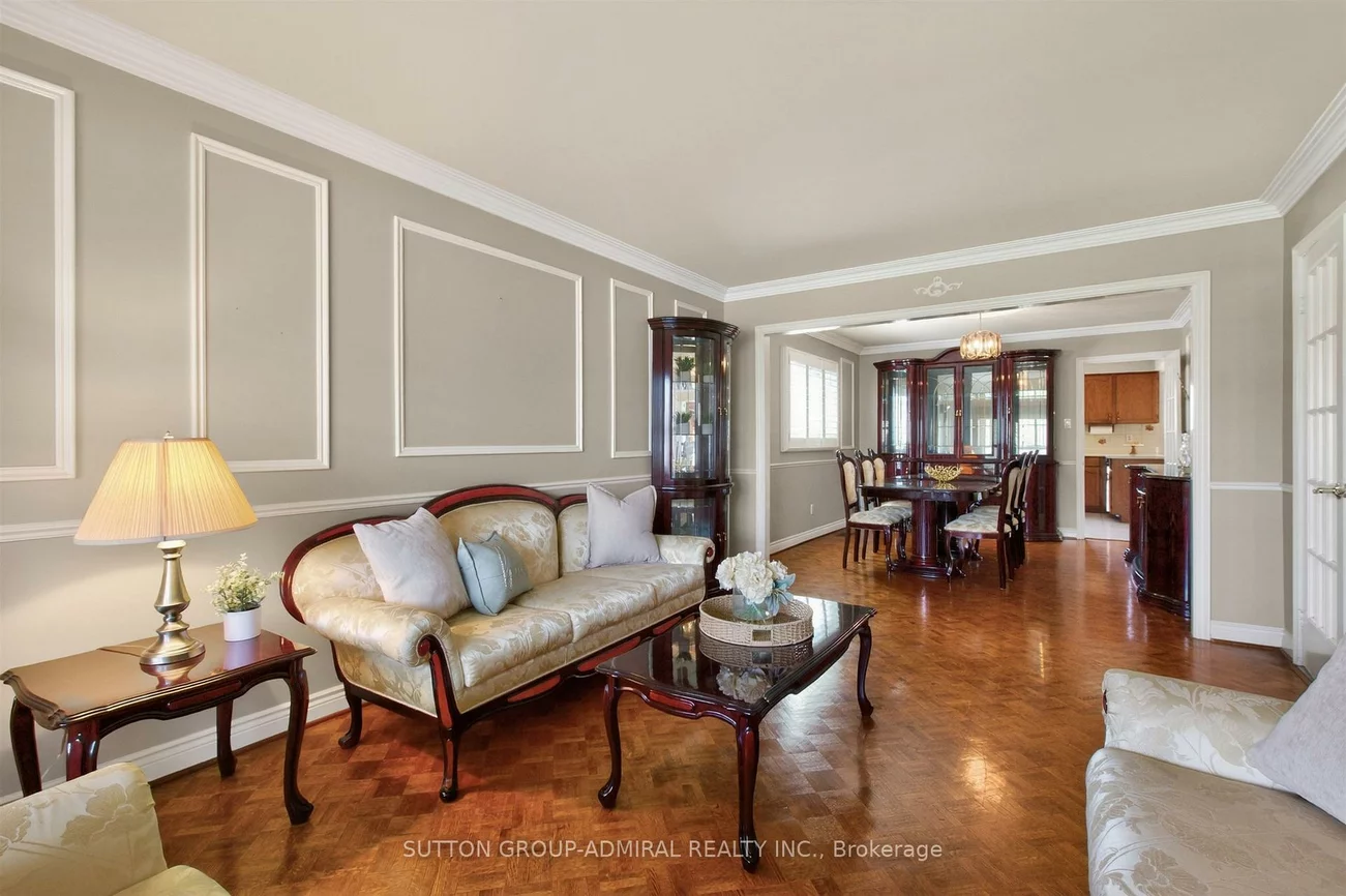 33, Triton, West Woodbridge, Vaughan