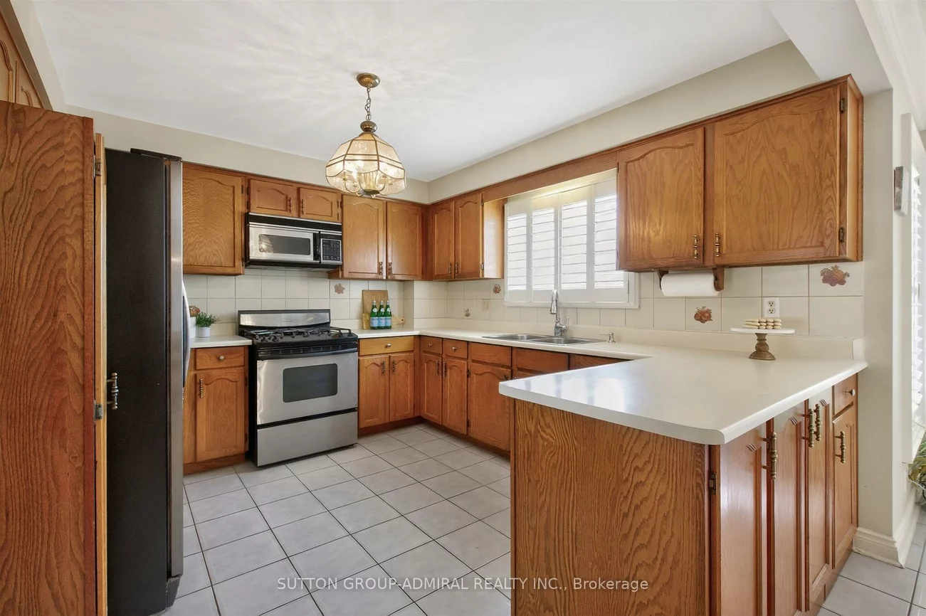 33, Triton, West Woodbridge, Vaughan