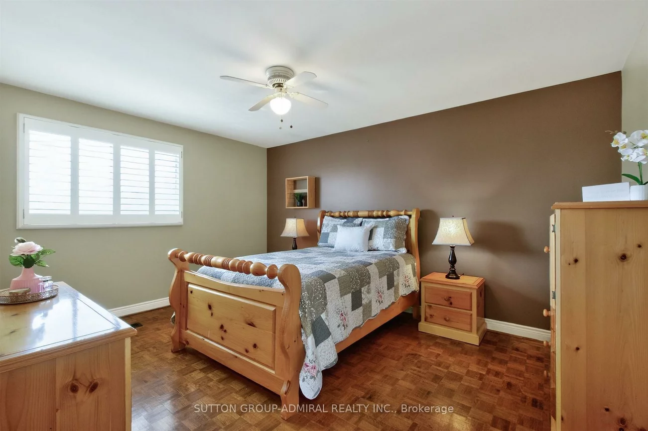 33, Triton, West Woodbridge, Vaughan